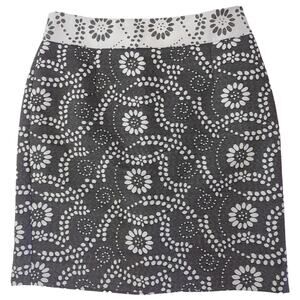 Banana Republic Gray & White Floral Dots Pencil Skirt Lined Women's petite sze 0